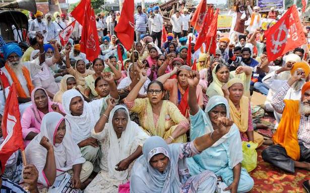 భారత్ బంద్ |  దేశవ్యాప్తంగా రైతులు భారీ ర్యాలీలు నిర్వహిస్తున్నారు