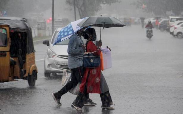 ఒడిశాలోని అల్పపీడనం దసరా నాడు తేలికపాటి నుండి మోస్తరు వర్షాలు పడే అవకాశం ఉంది