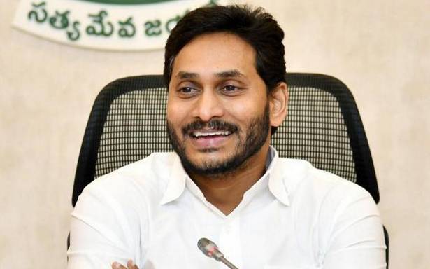 ఏపీకి మూడు రాజధానులు |  ‘సమగ్ర, సంపూర్ణ, మెరుగైన’ బిల్లు తెస్తామని జగన్ చెప్పారు