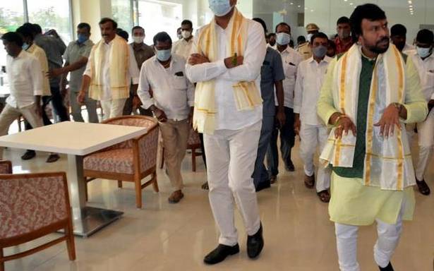 సిద్దిపేటలో హరిత హోటల్‌ను ప్రారంభించారు