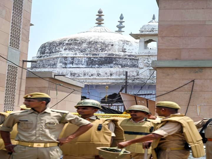 District Court Order On Maintainability Of Civil Suits Today, Security Tightened In Varanasi