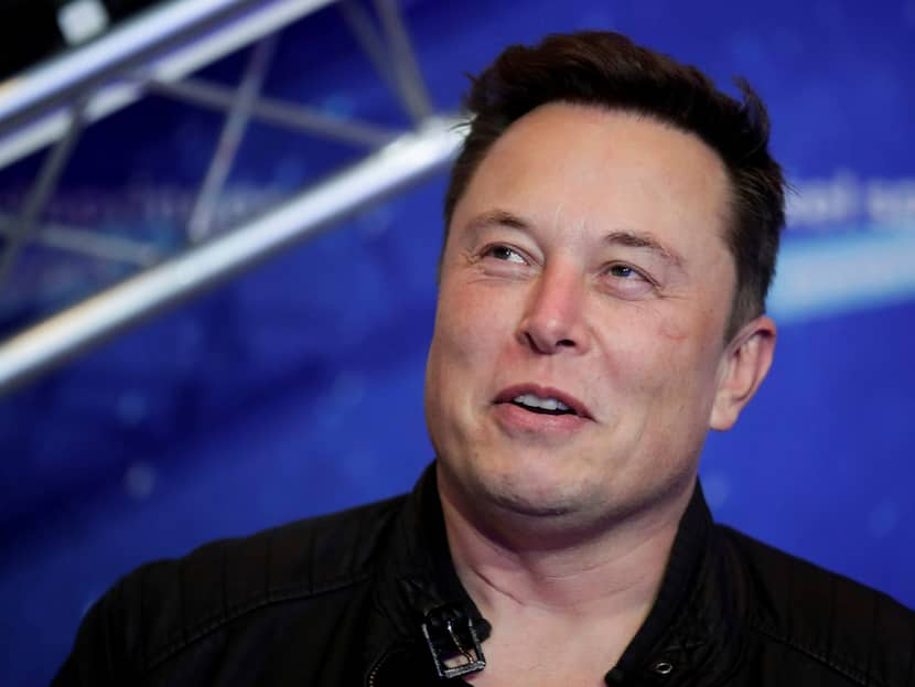 Elon Musk Tweets 'The Bird Is Freed', Top Execs Exit After Tesla CEO's Twitter Takeover