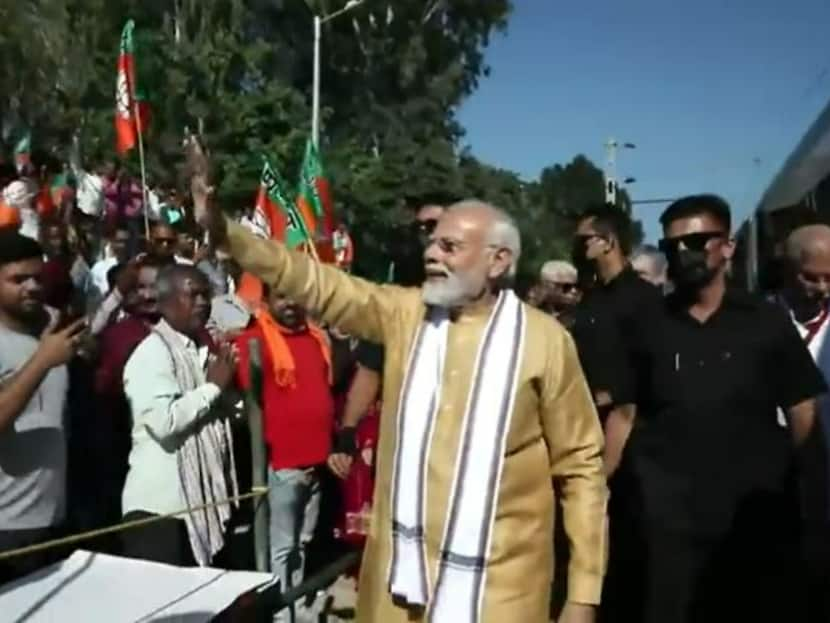 'Modi-Modi, Sher Aaya' Slogans PM In Himachal Pradesh's Una: Watch