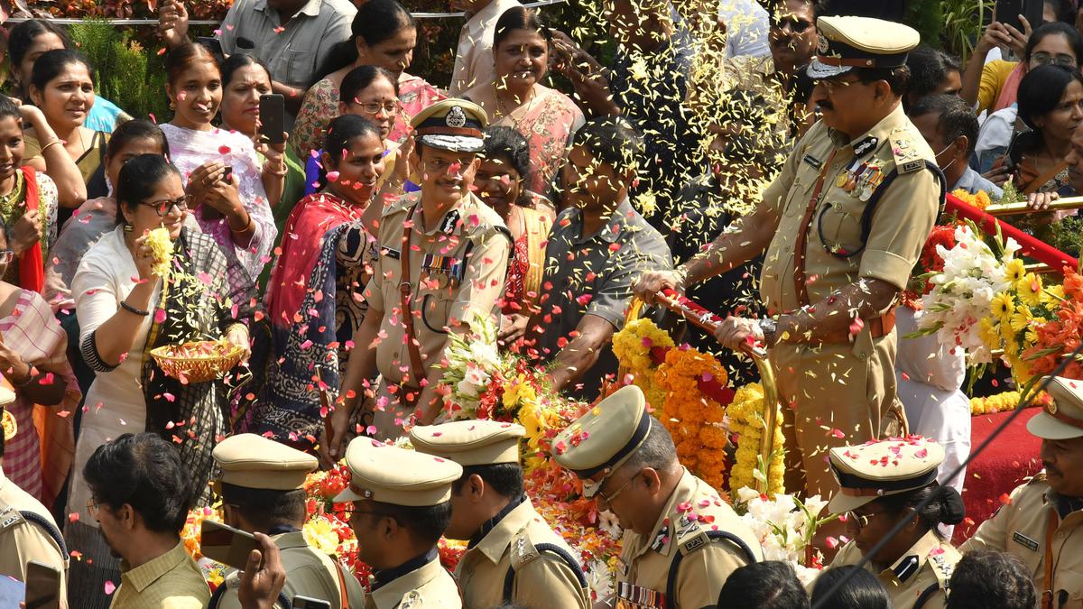 మహేందర్ రెడ్డి తెలంగాణలో పోలీసింగ్‌పై శాశ్వత ముద్ర వేశారు