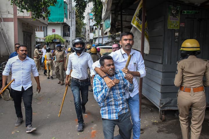 గుజరాత్, మహారాష్ట్ర & పశ్చిమ బెంగాల్‌లో రామనవమి వేడుకల సందర్భంగా హింస చెలరేగింది.  ప్రధానాంశాలు